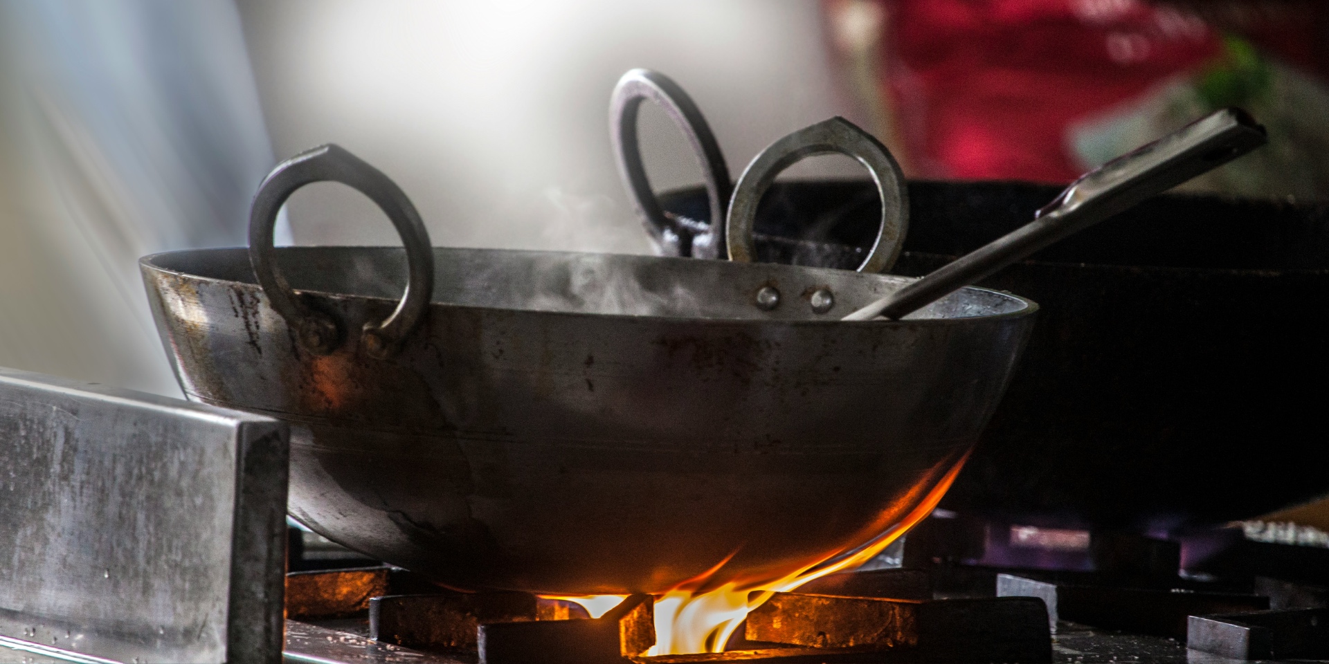 sitr fry pan on fire