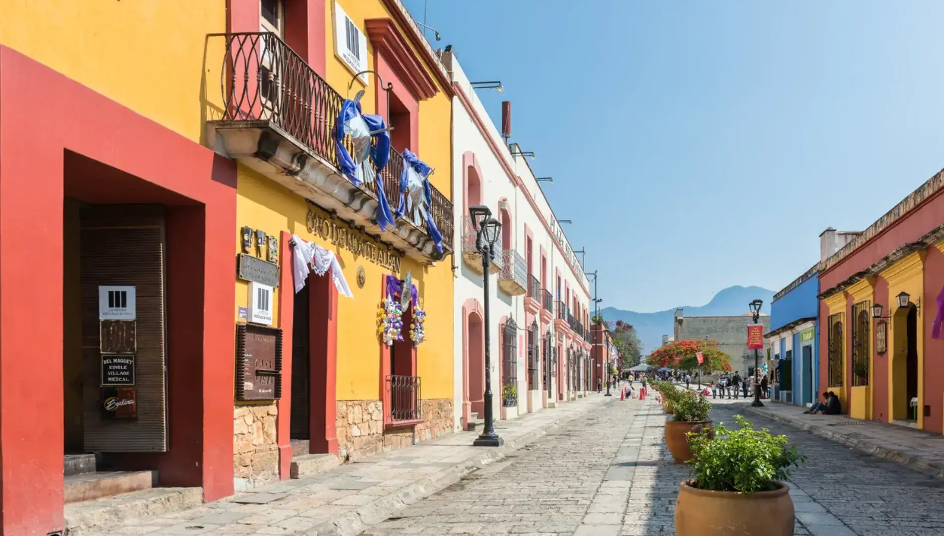 Mexico colours and patterns