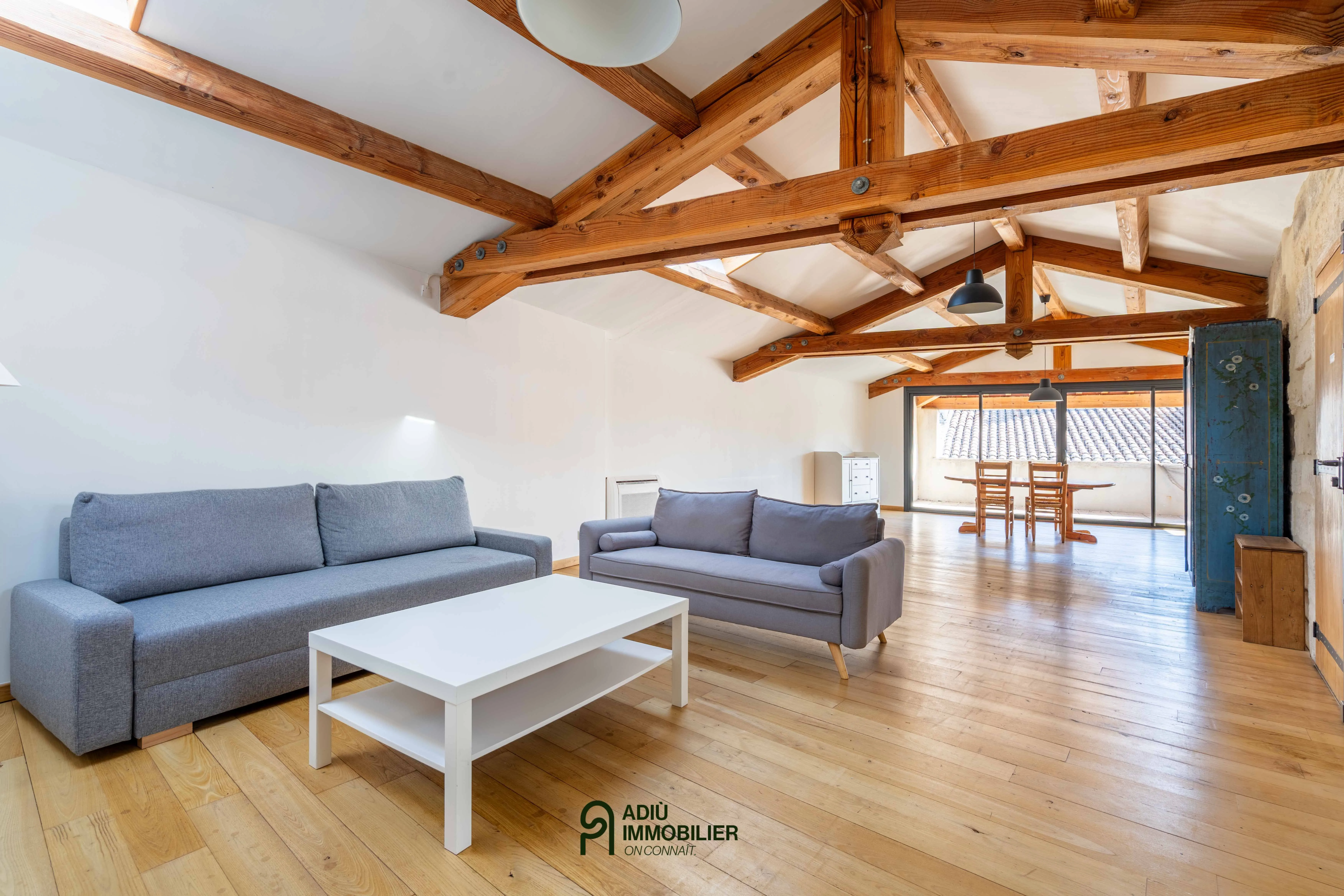 Appartement au cœur d'Uzès avec terrasse et ascenseur