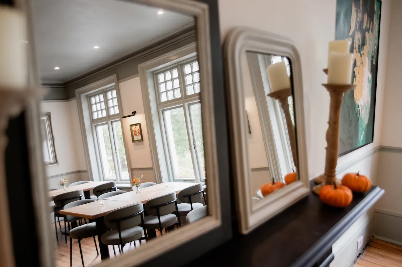 The Greyhound Kew private dining room set for an event, Kew Green TW9