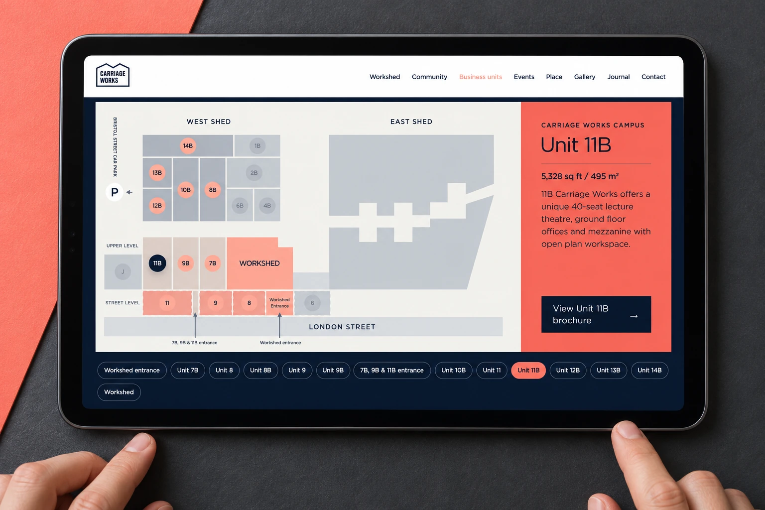 The interactive campus plan connects unit location, space information and brochure access.