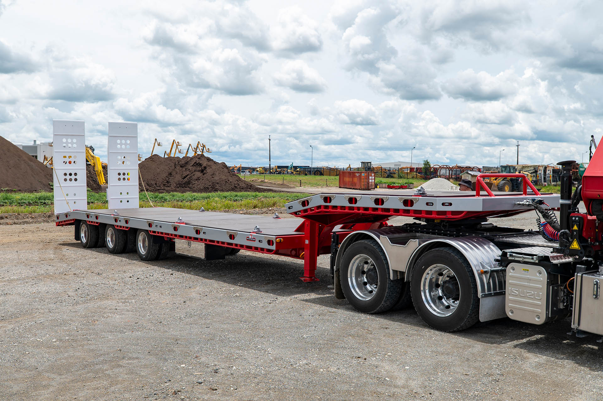 3 axle semi transporter front angle