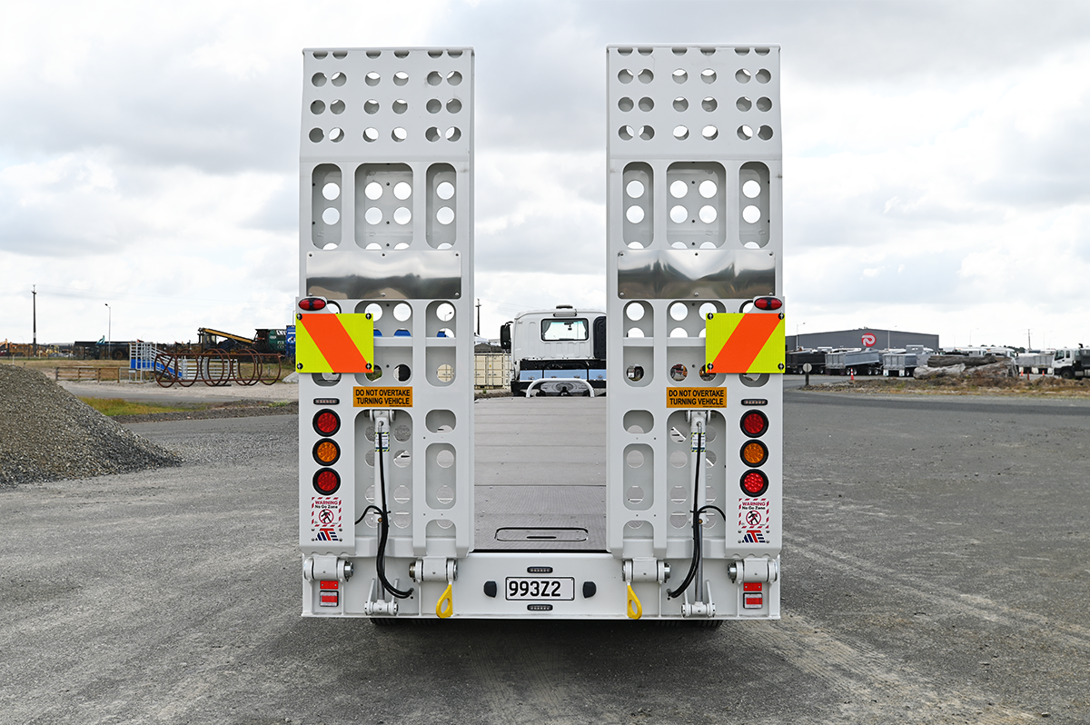 5 Axle Flat Top Low Loader Rear 