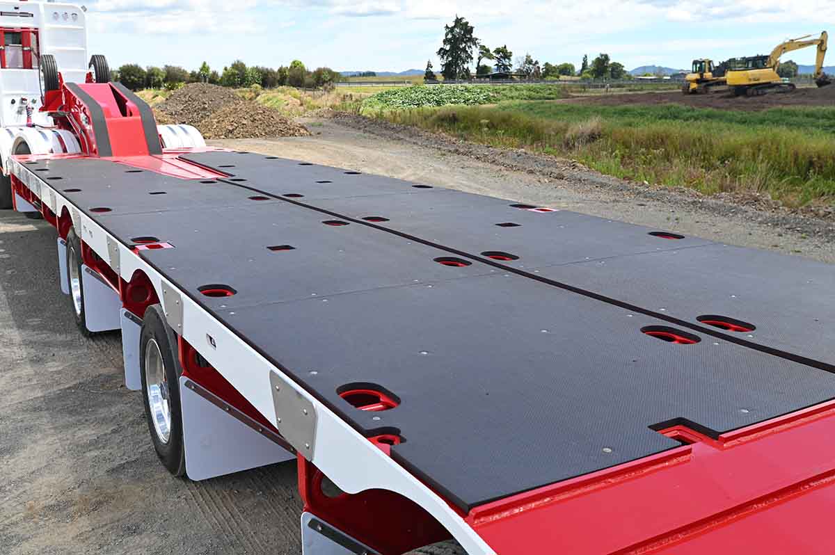 3 Rows of 8 Linkwing Rubber Decking 