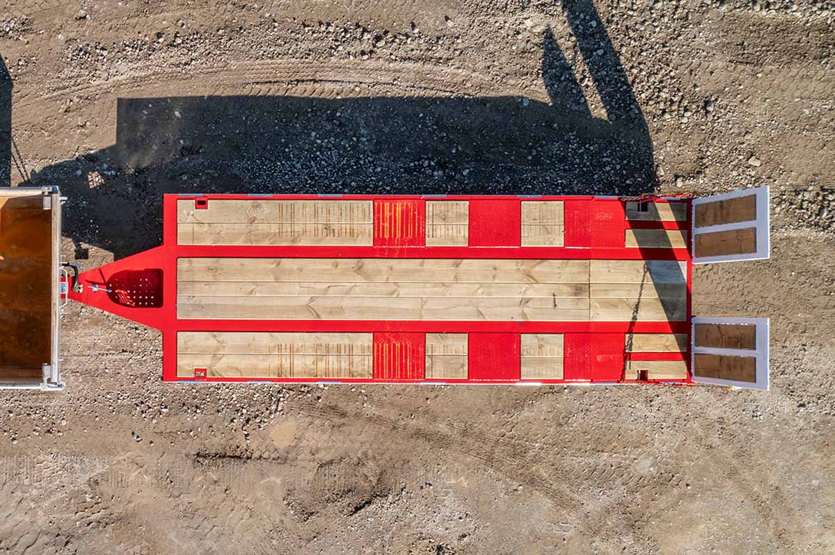 MTE 3 axle simple trailer top birds eye view