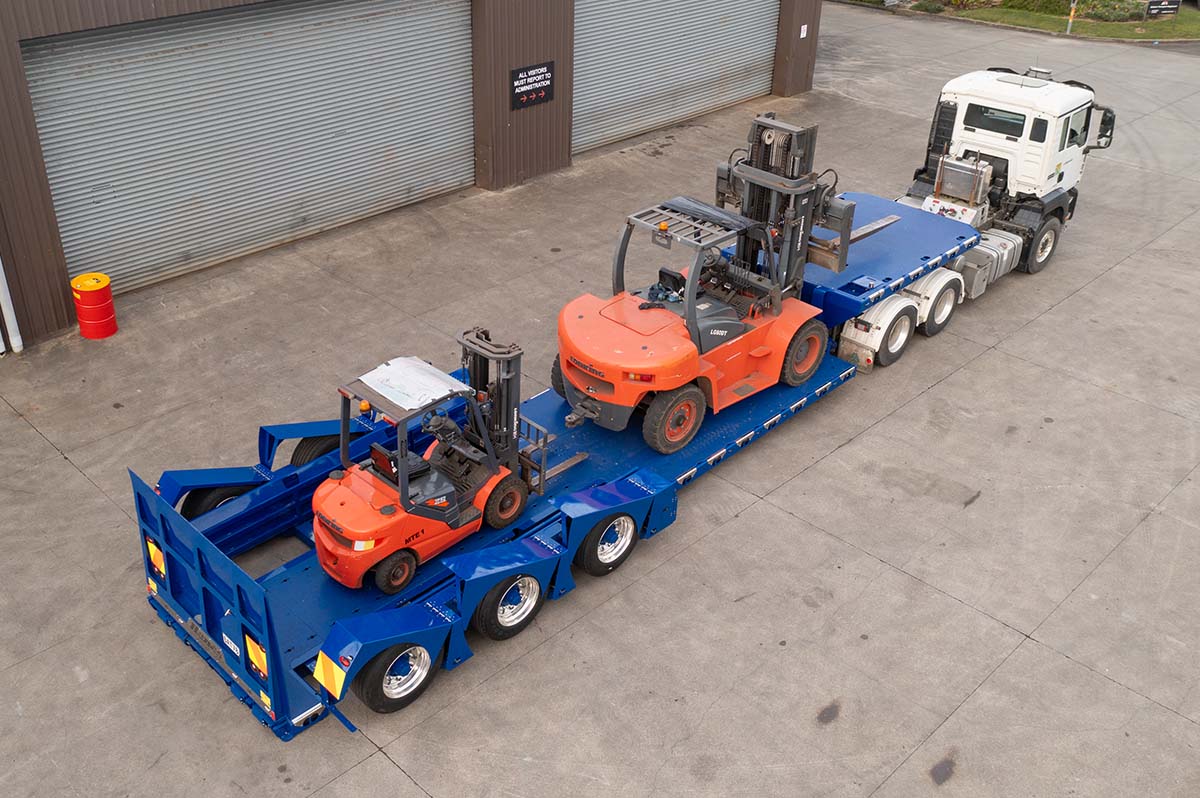 Forklift Trailer Aerial Loaded 
