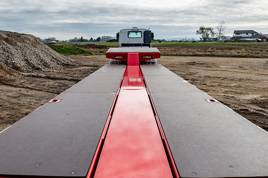 3 Rows of 4 Widener Anti-Slip Plywood Deck