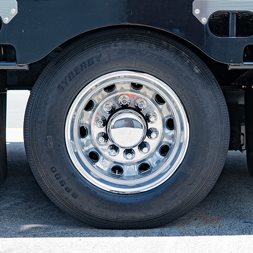 Chrome Hubcaps & Nut Cover Options