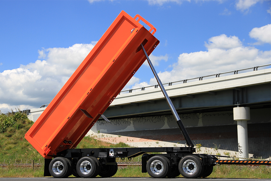 4 Axle Dog Tipper Buried Front Hoist Design