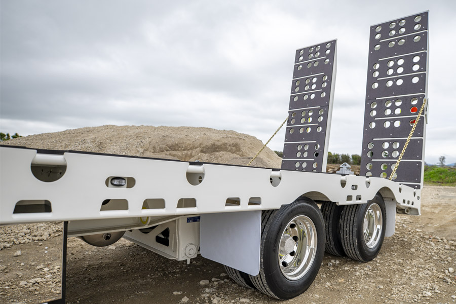 4 Axle Flat Top Low Loader Full-Length Rope Rails