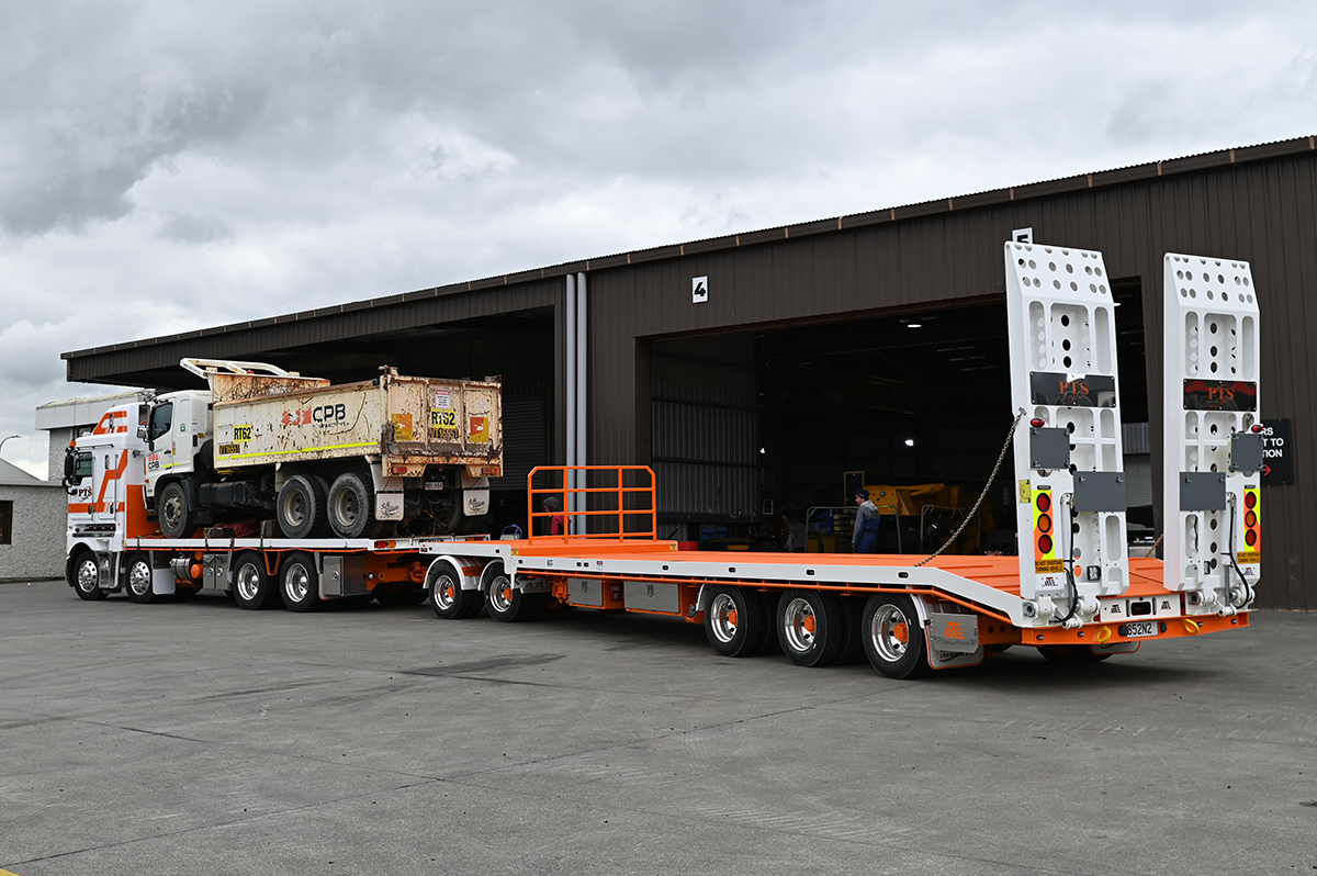 5 Axle Flat Top Low Loader Deck Widener With Load
