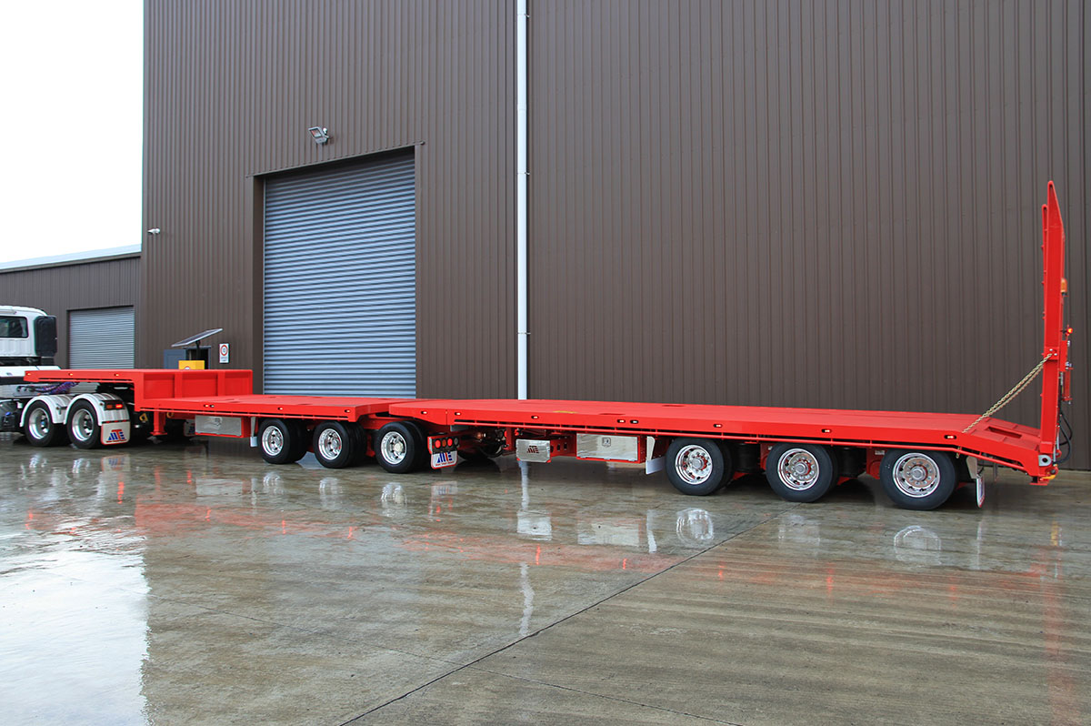 6 Axle B-Train Red Side View