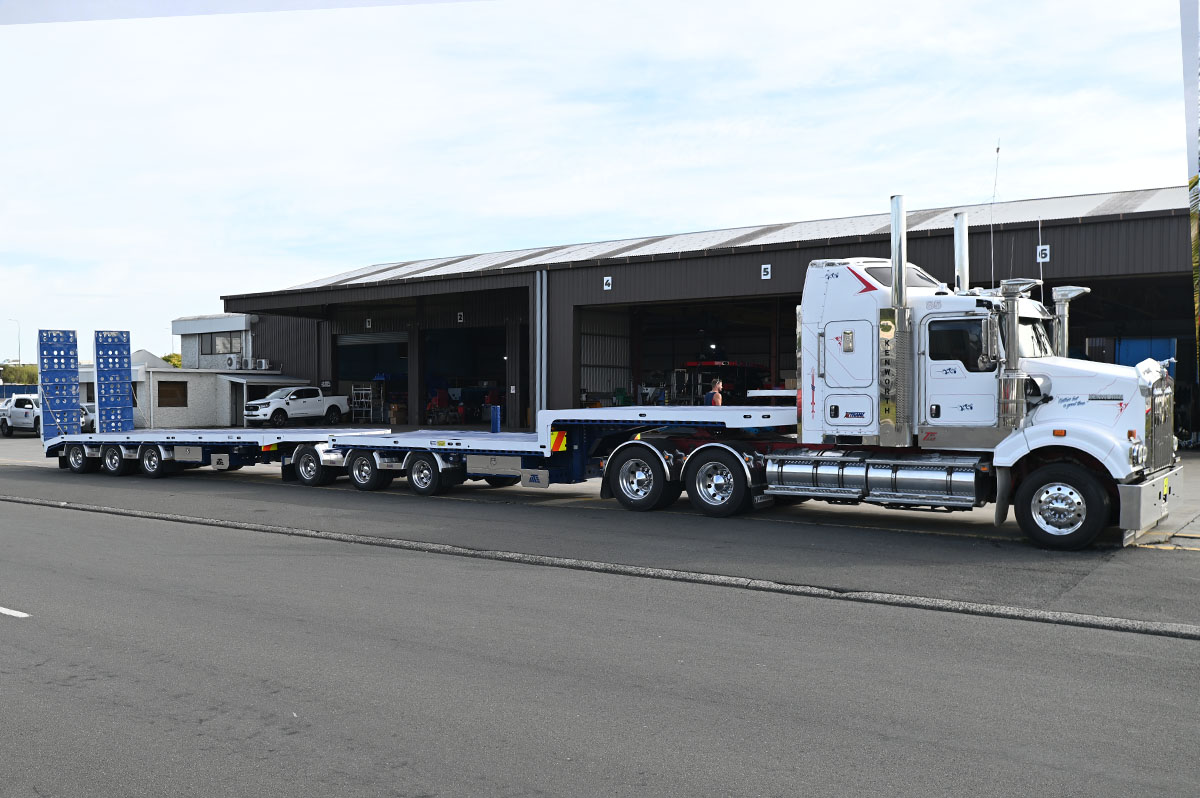 6 Axle B-Train Blue with Kenworth