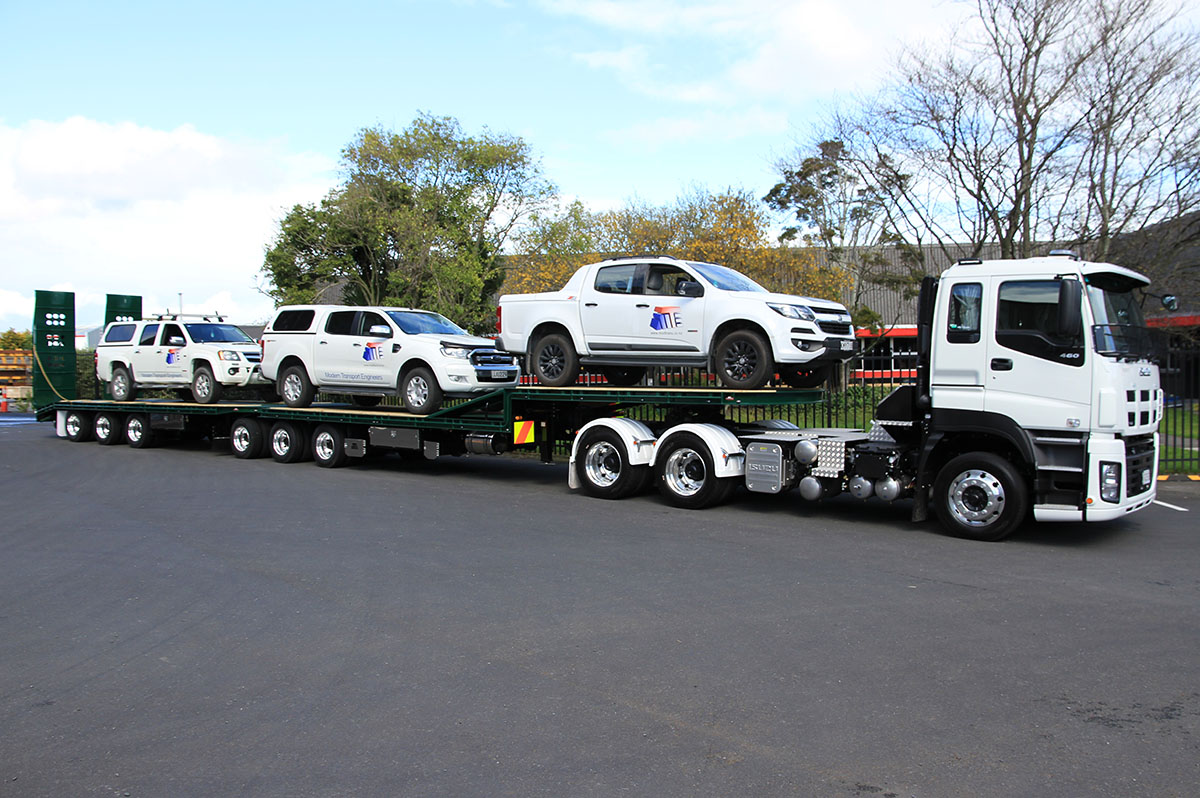 6 Axle B-Train with 3 MTE Utes