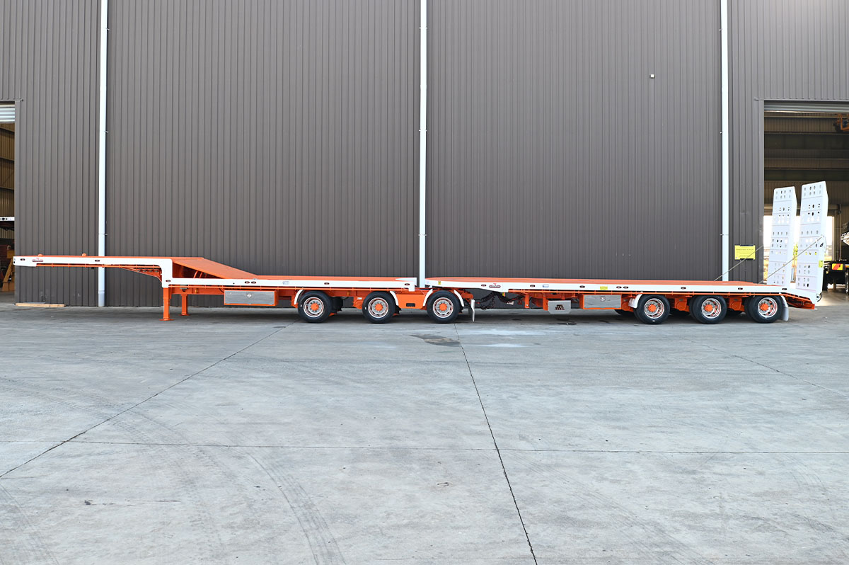 6 Axle B-Train Orange Side View