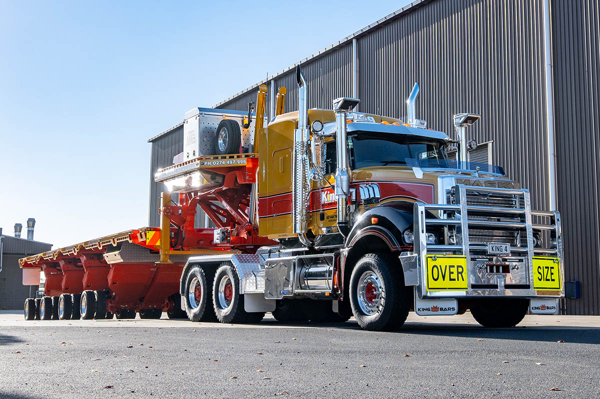 E-Command House Trailers Kings