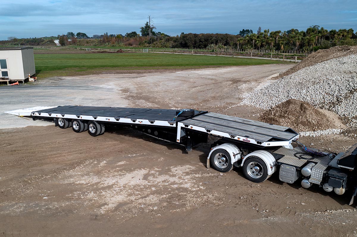 3 Axle Semi Tilt Deck Transporter Top Deck