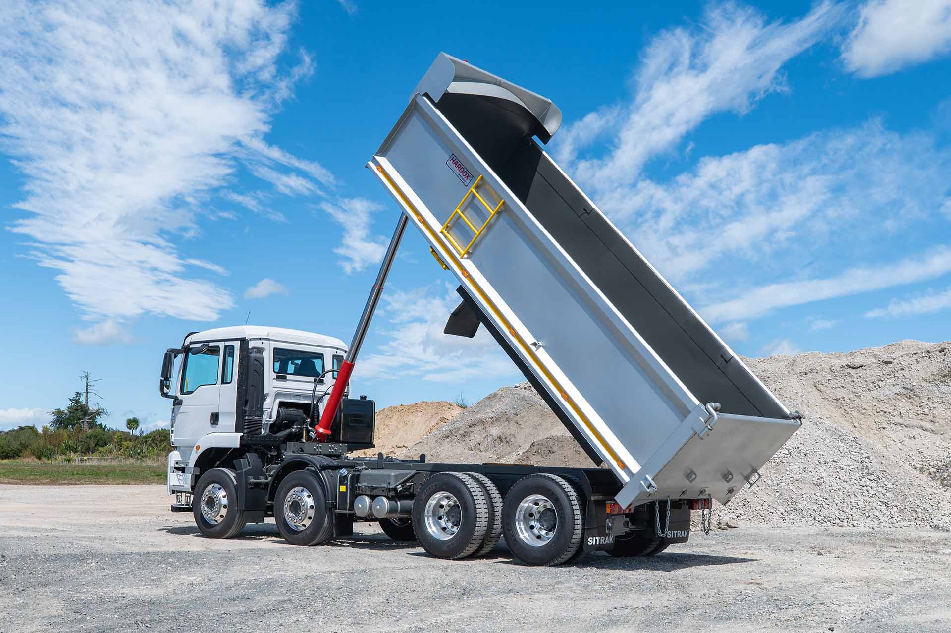 Truck Deck Waro Group