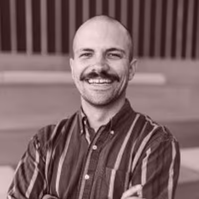 A headshot of Chase Banger B2B writer