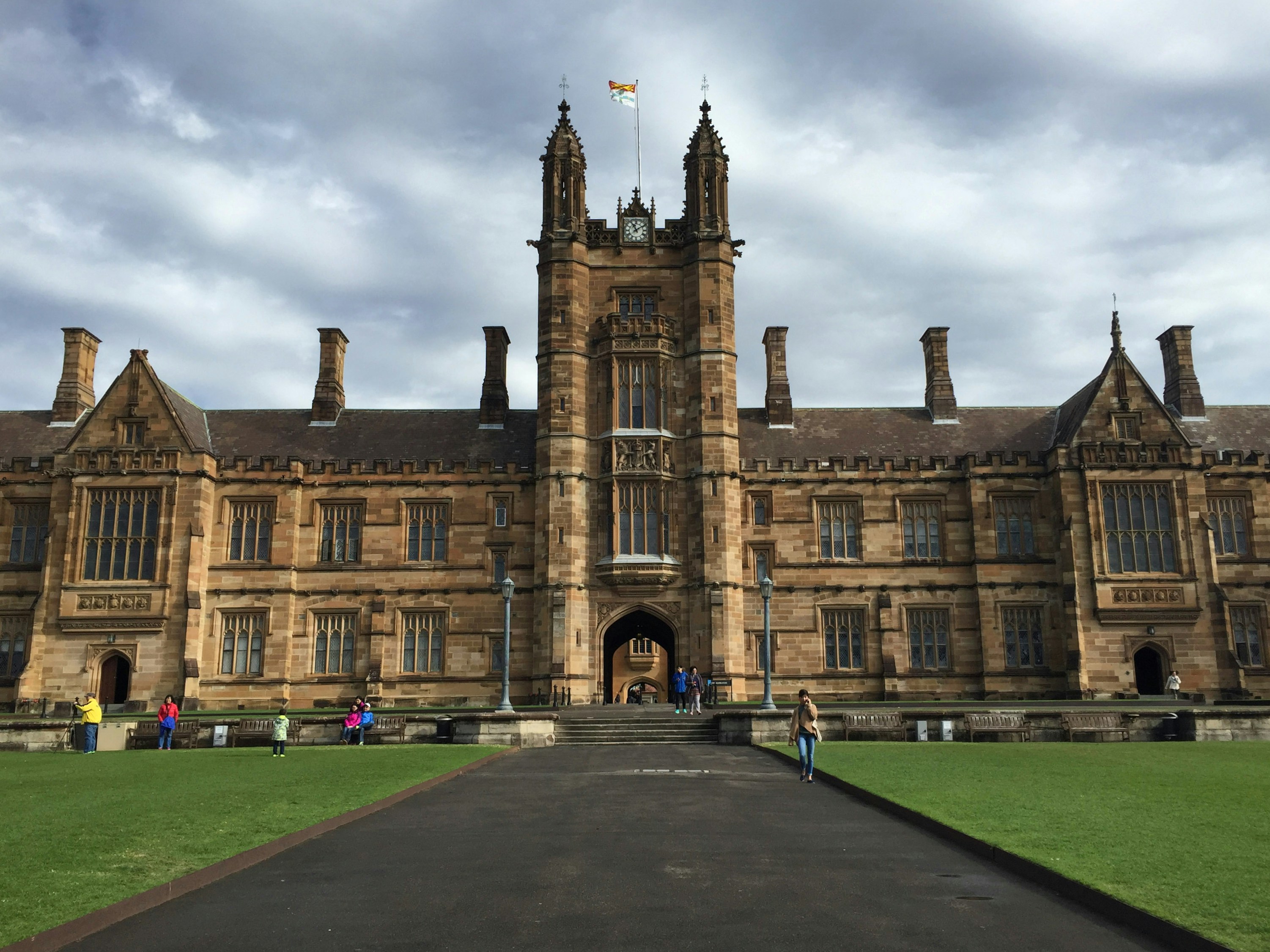 Universities, TAFEs and vocational institutions