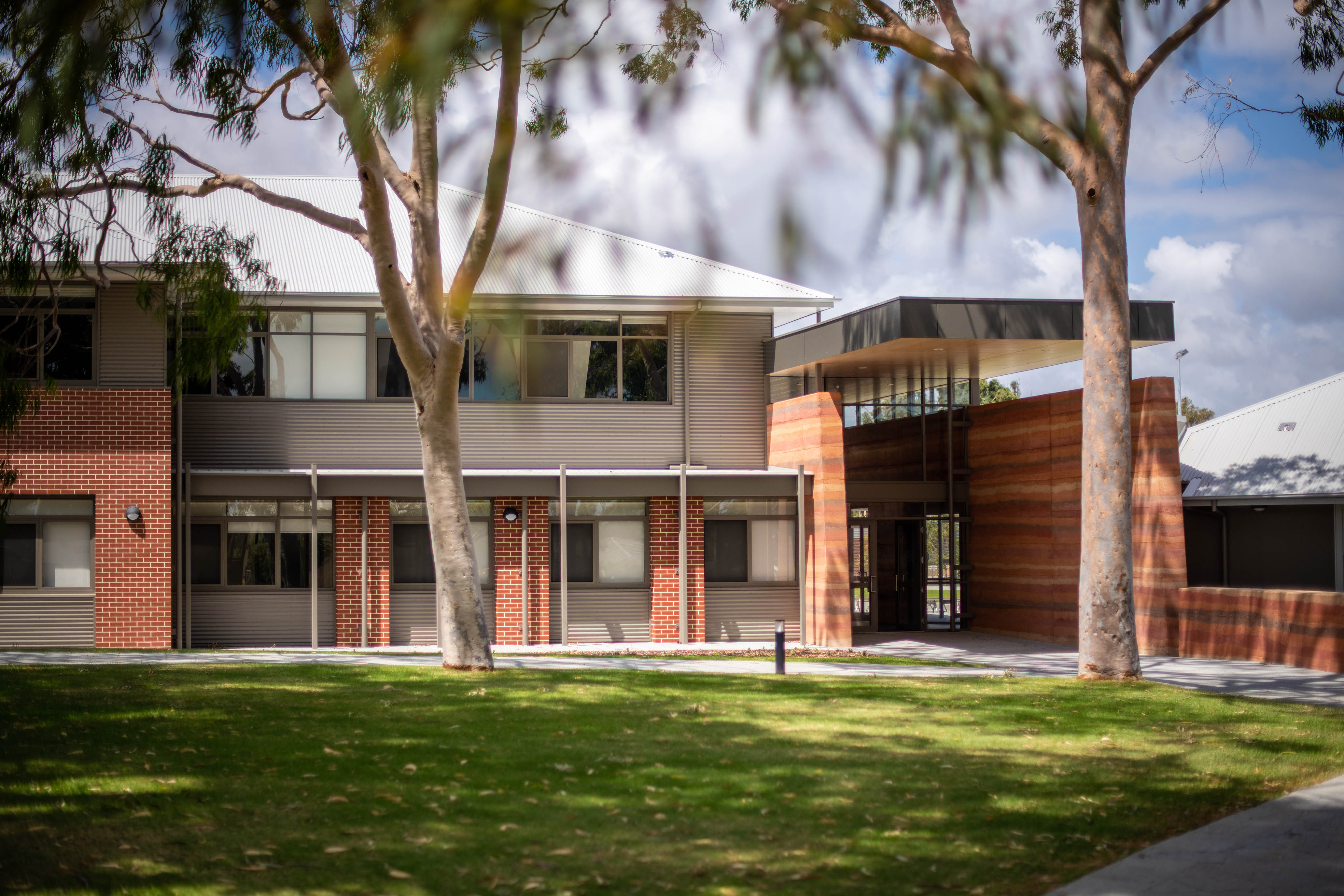 Public and independent schools