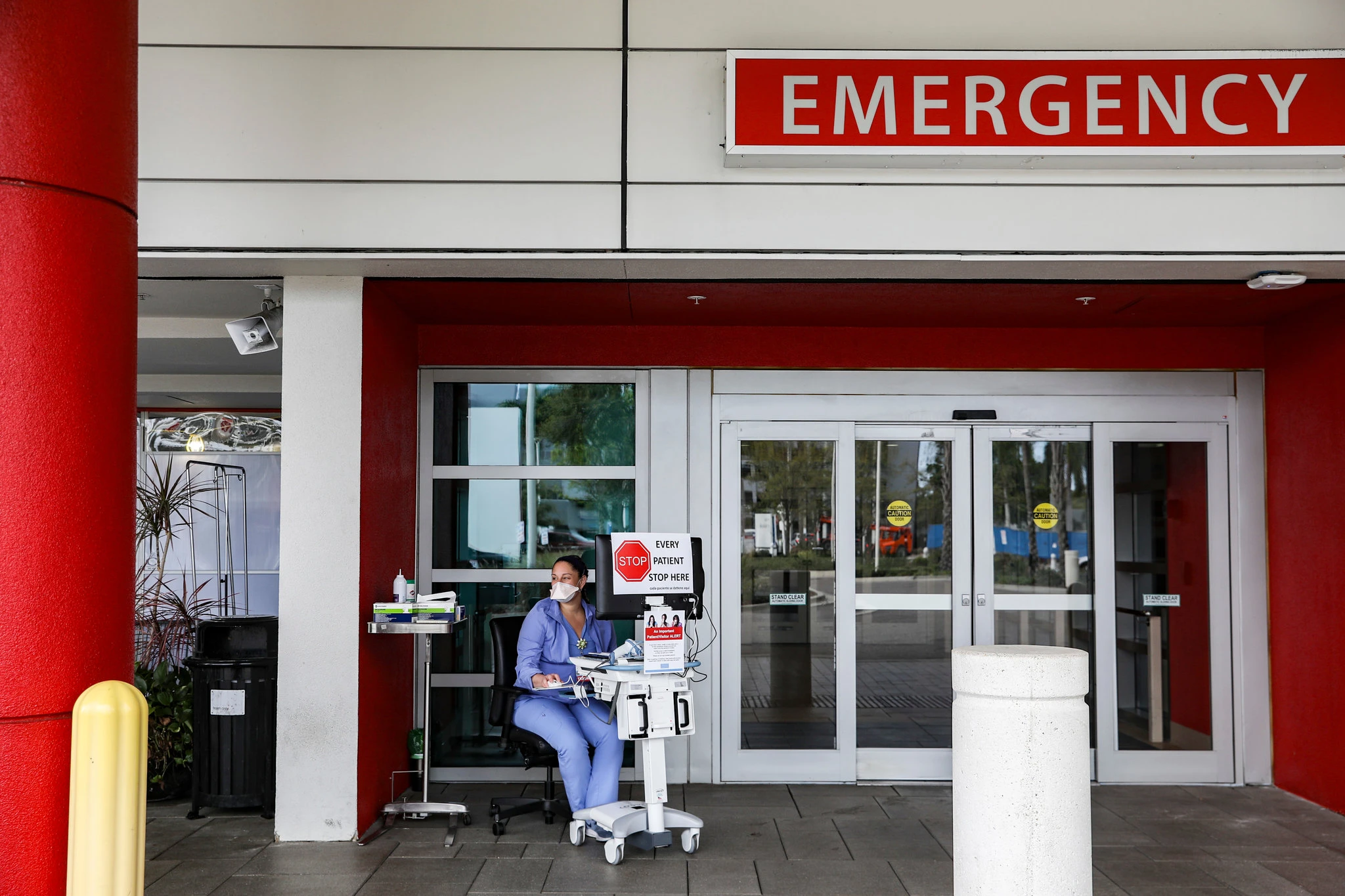 Hospitals, medical centres and day clinics