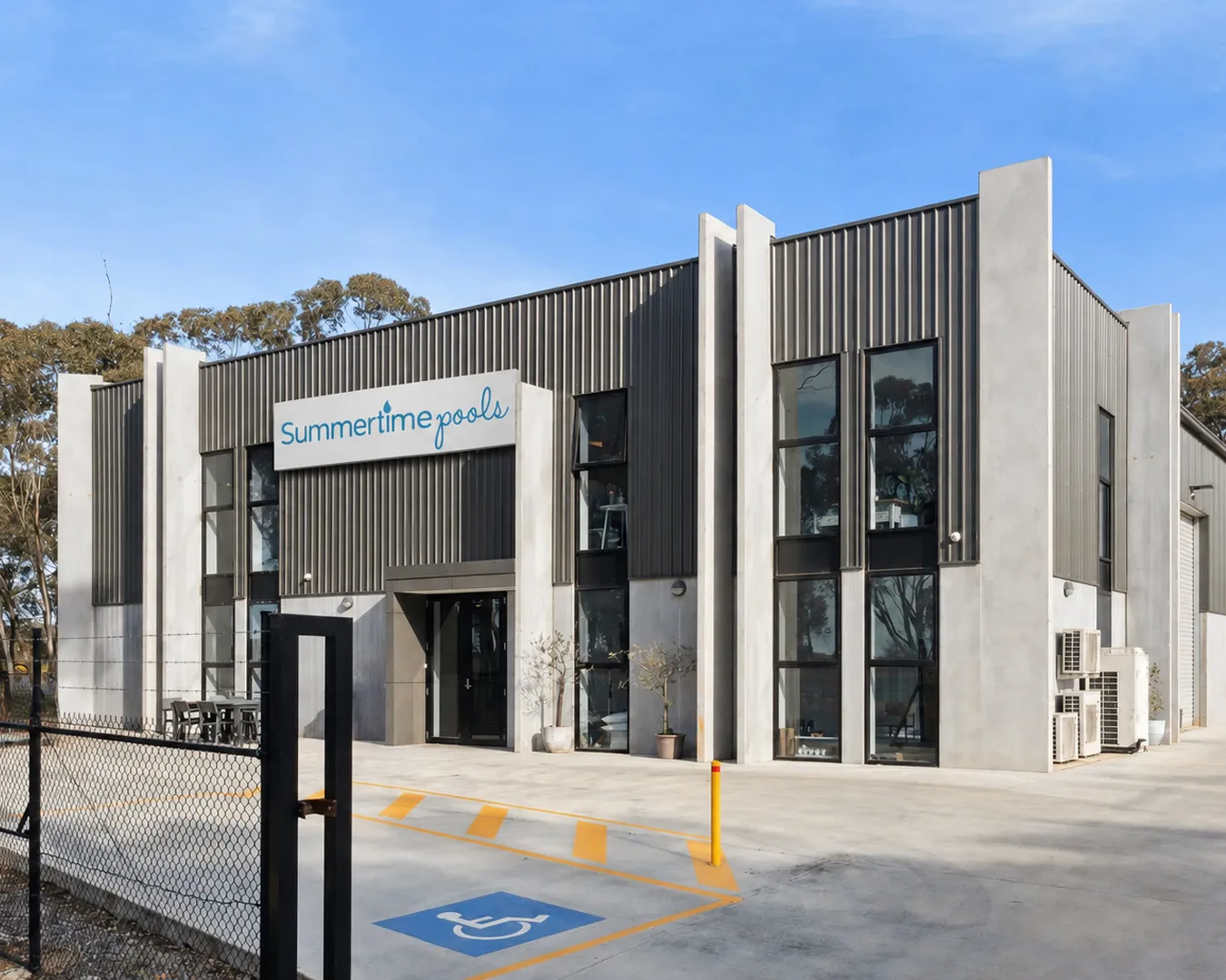 Summertime Pool Bendigo Showroom Building