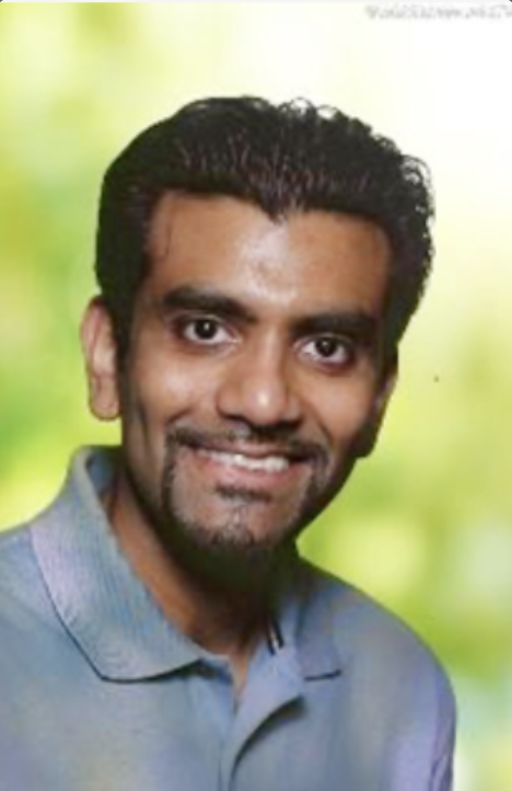 <subject>[headshot] image of a customer (for a mobility and transportation)</subject>