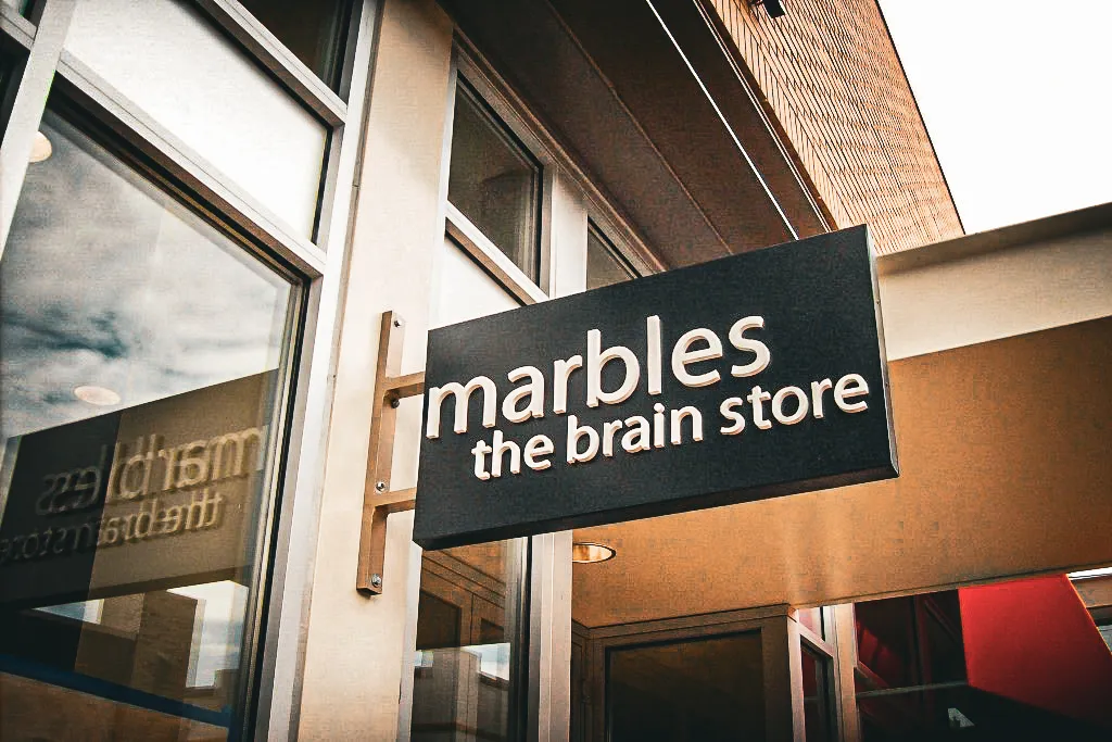 Martino Signs Philadelphia PA: Marbles Brain Store exterior commercial signage