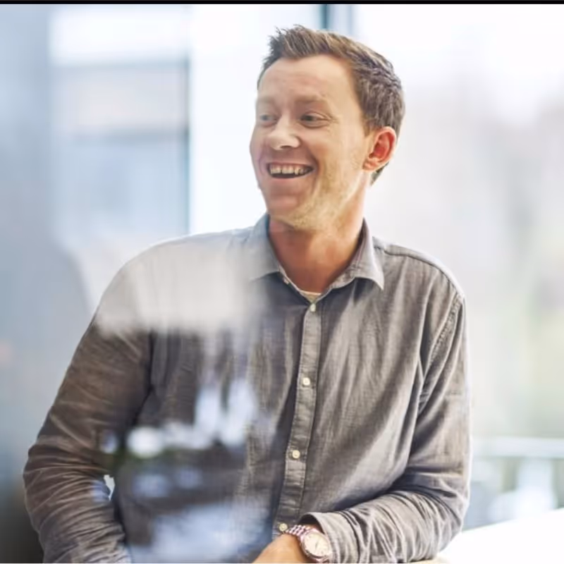 Bild von Dominik Briest – Kunde der Employer Branding Agentur straling