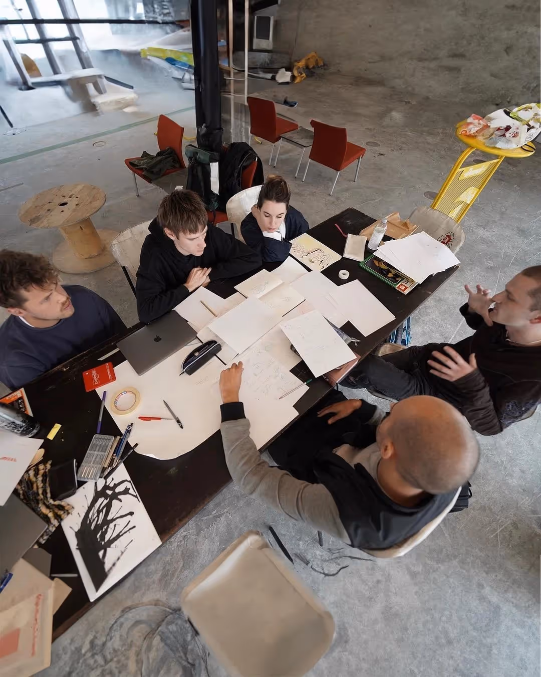 Employer Branding Workshop bei stråling GmbH: Team entwickelt gemeinsam Progress Stories und Candidate Journey Maps - kollaborative Methode für strategisches Employer Branding