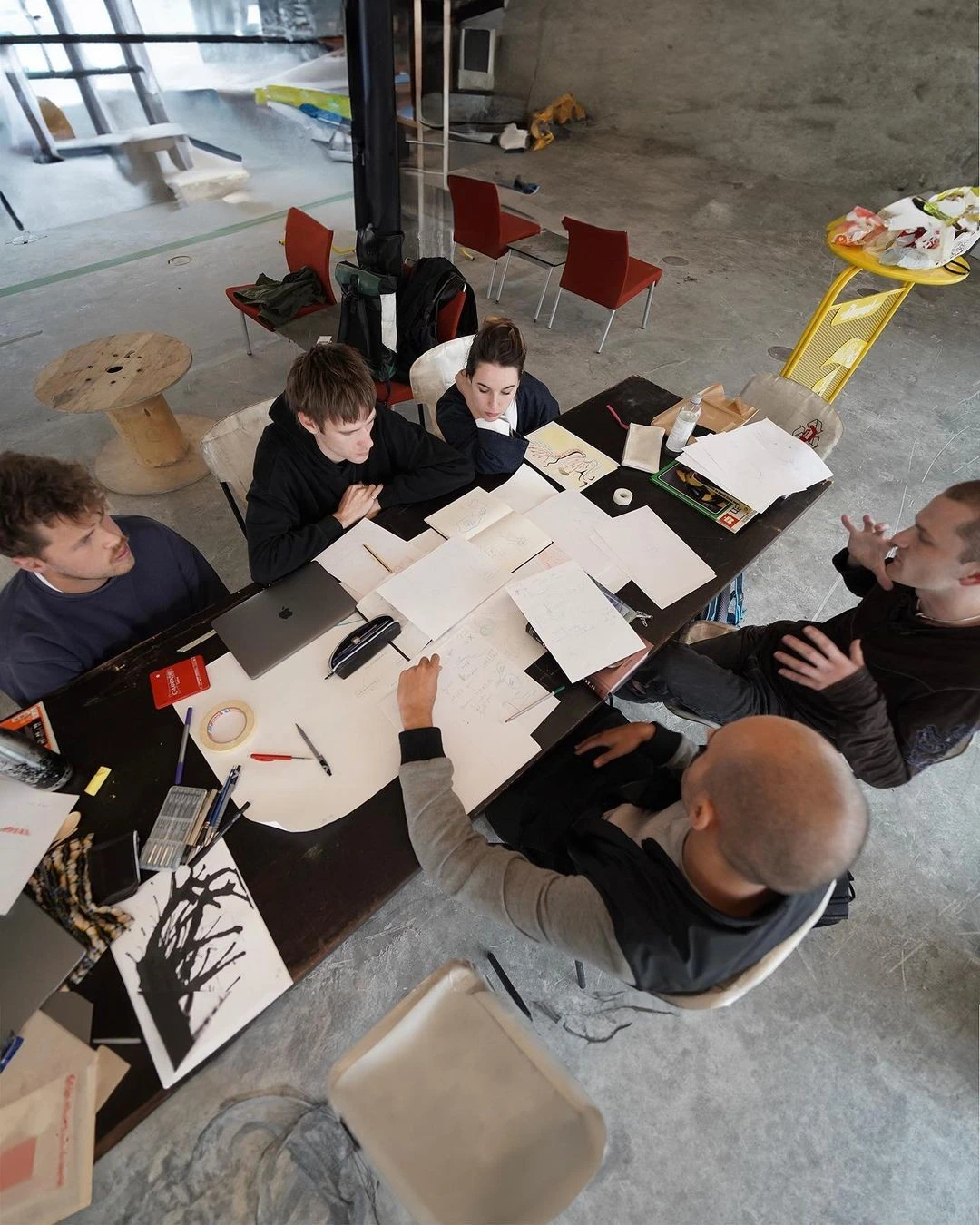 Employer Branding Workshop bei stråling GmbH: Team entwickelt gemeinsam Progress Stories und Candidate Journey Maps - kollaborative Methode für strategisches Employer Branding