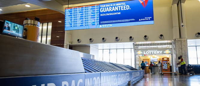 Installation d'un écran LED extérieur Street Communication