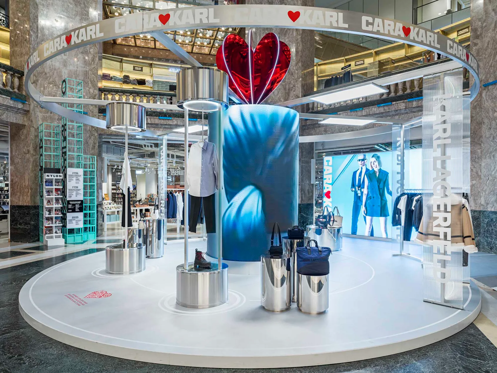 Écran LED Street Communication en action