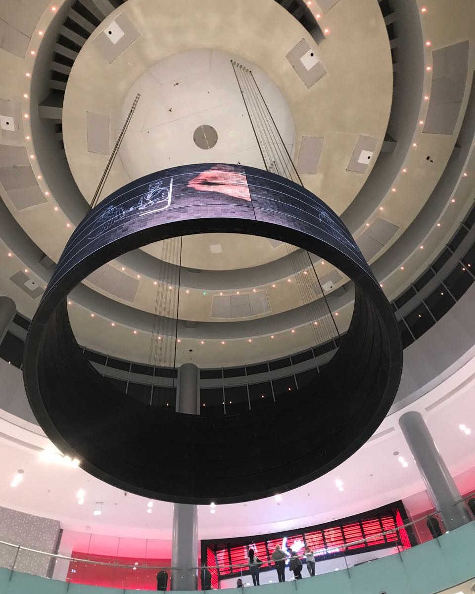 Écran LED Street Communication en action