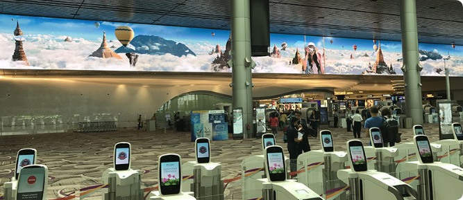 Installation d'un écran LED extérieur Street Communication