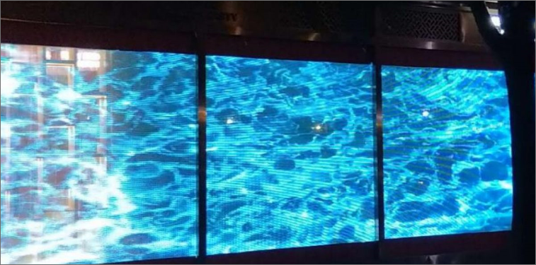 Installation d'un écran LED extérieur Street Communication