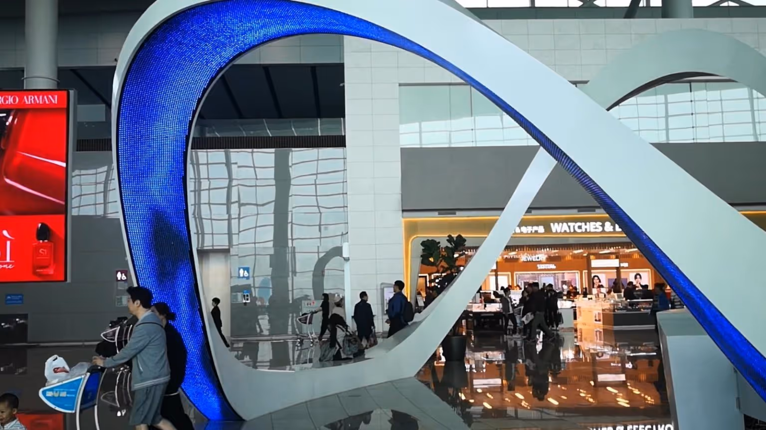 LED-Bogenschirm-gebogenes Display-1536x863