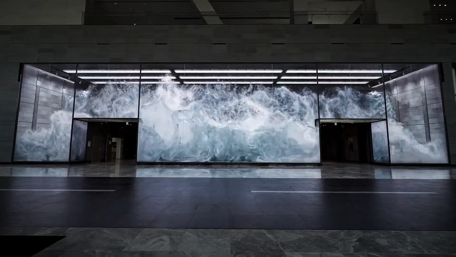 Mur vidéo LED cascade — Hall de l'université Nexen, Corée du Sud