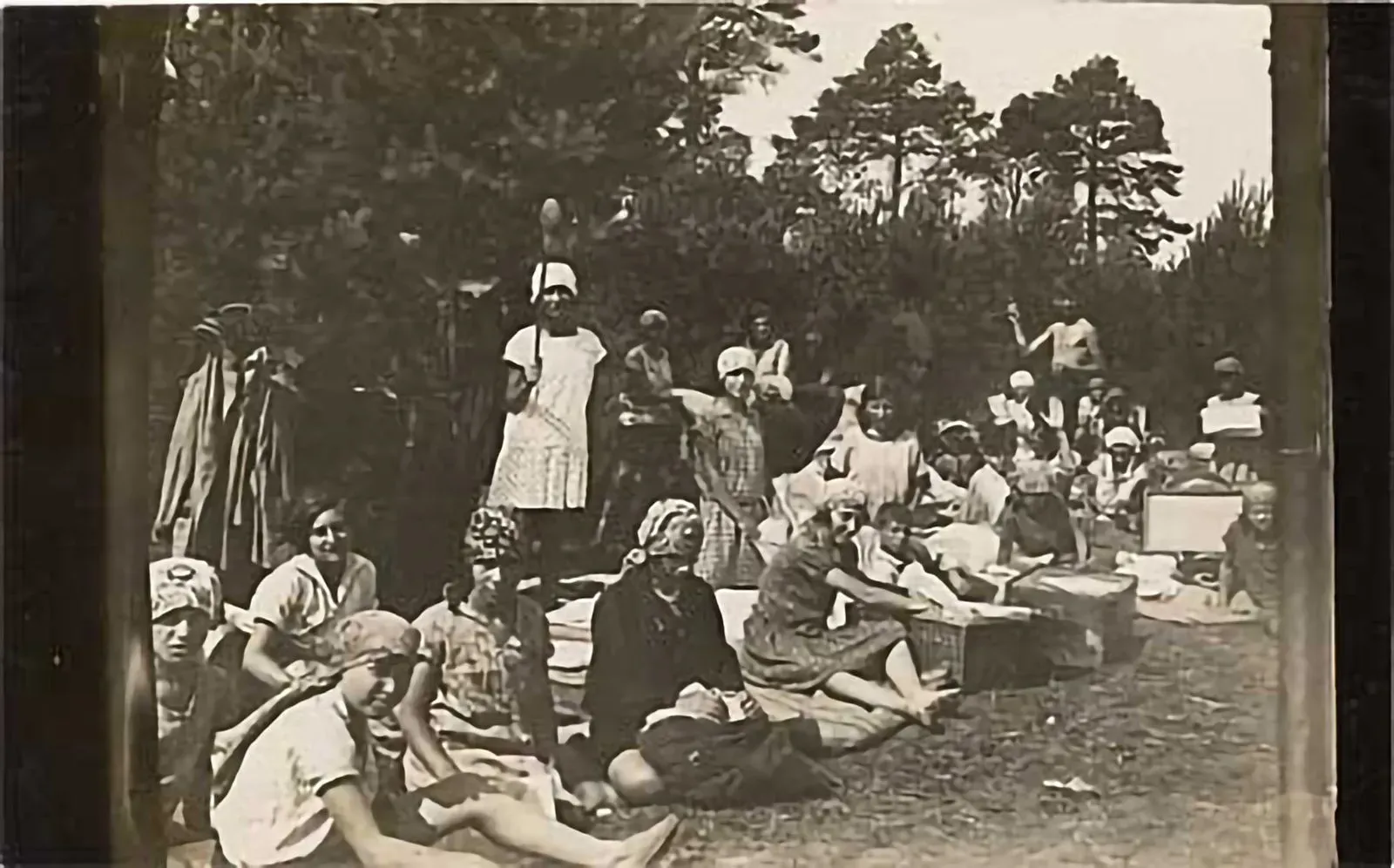 Students from a Yiddish school in Bialystok, resting in a clearing during a fieldtrip. (Kuzmir, 1928.)