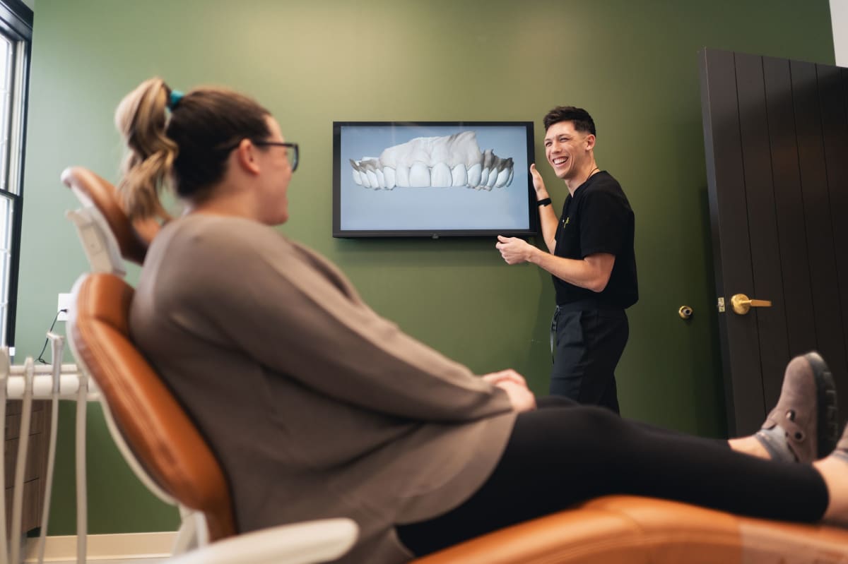 Gum grafting procedure demonstration with 3d rendering at Summit Dental Studio in Dayton, Ohio showing advanced periodontal treatment.