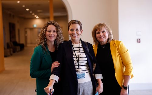 image of a team meeting (for a medical clinic)