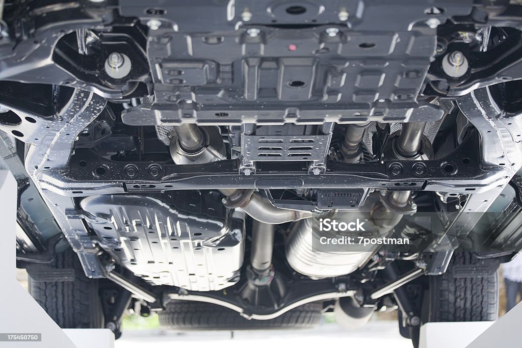 new vehicle under carriage/chassis