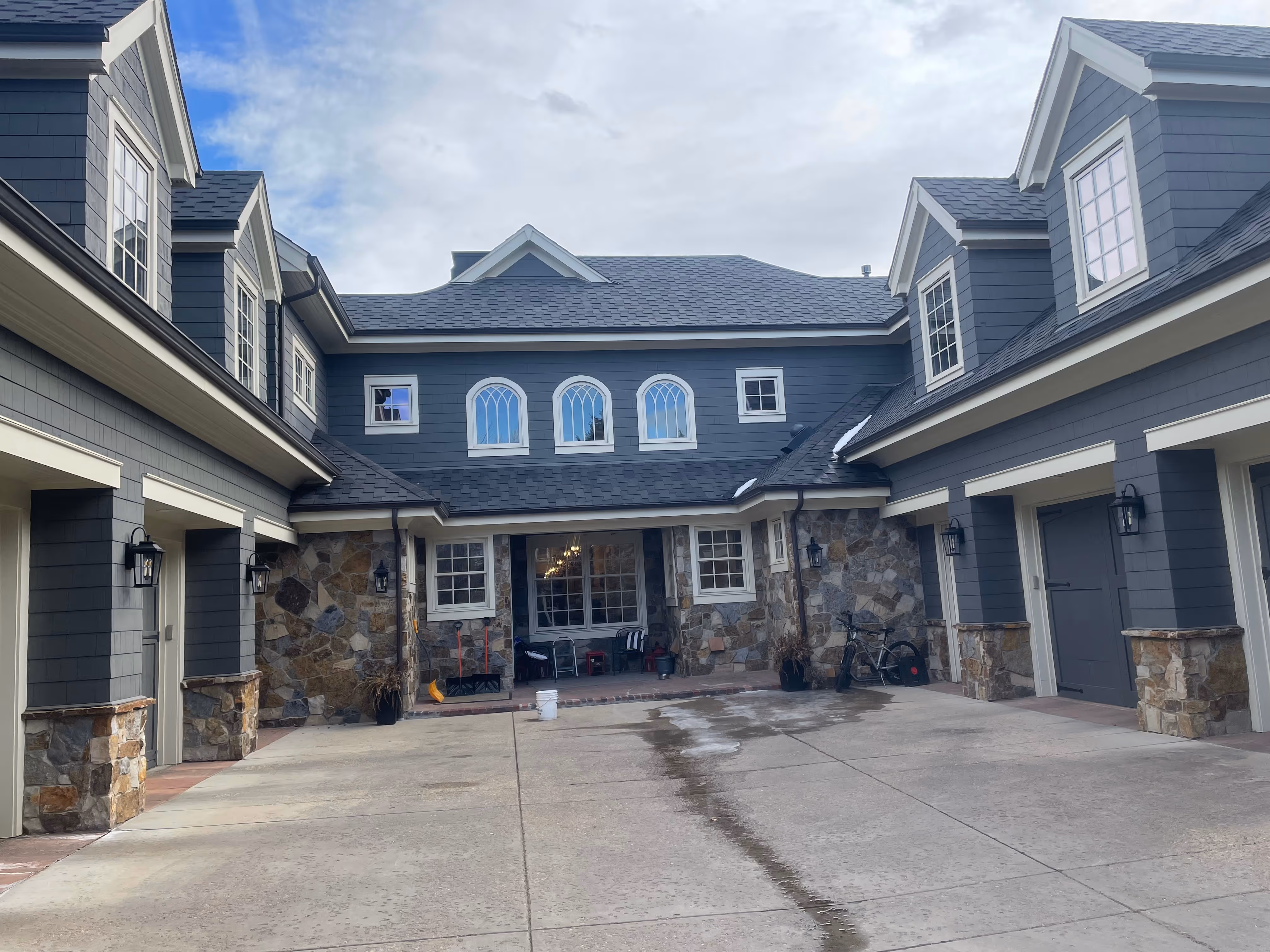 Exterior view of a two story home in Cherry Hills with perfectly clean windows