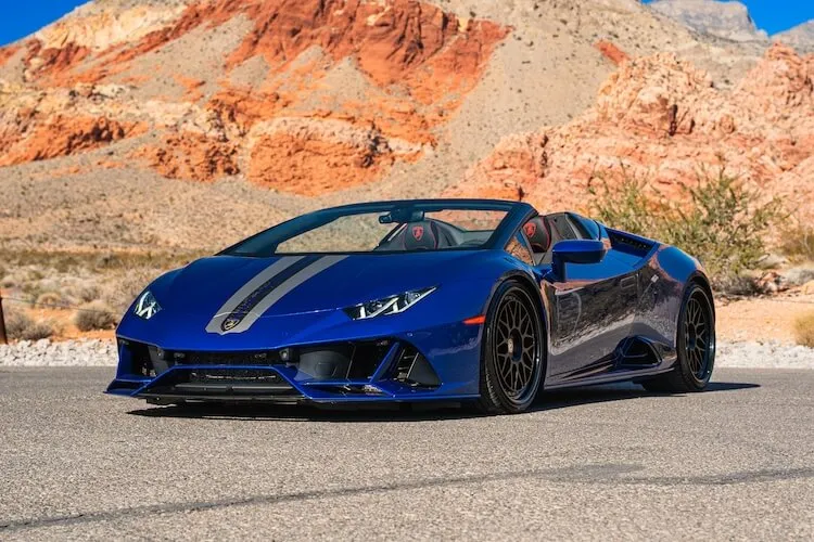 Huracan Evo Spyder Gloss Blue