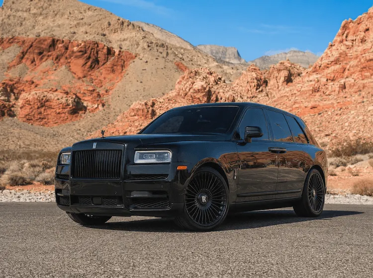 Rolls Royce Cullinan Black