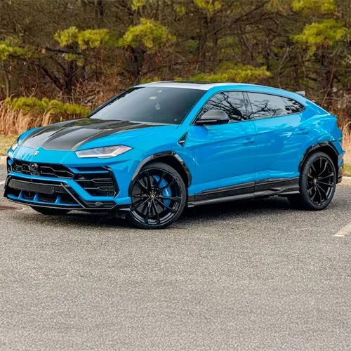 Lamborghini Urus Blue