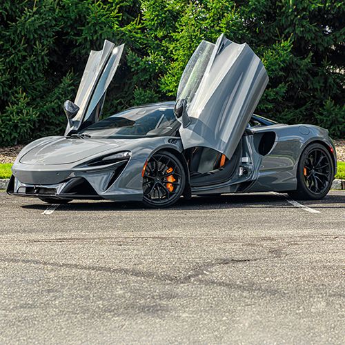 McLaren Artura Spyder Grey
