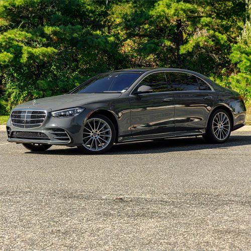 Mercedes-Benz S580 (Grey/Black)