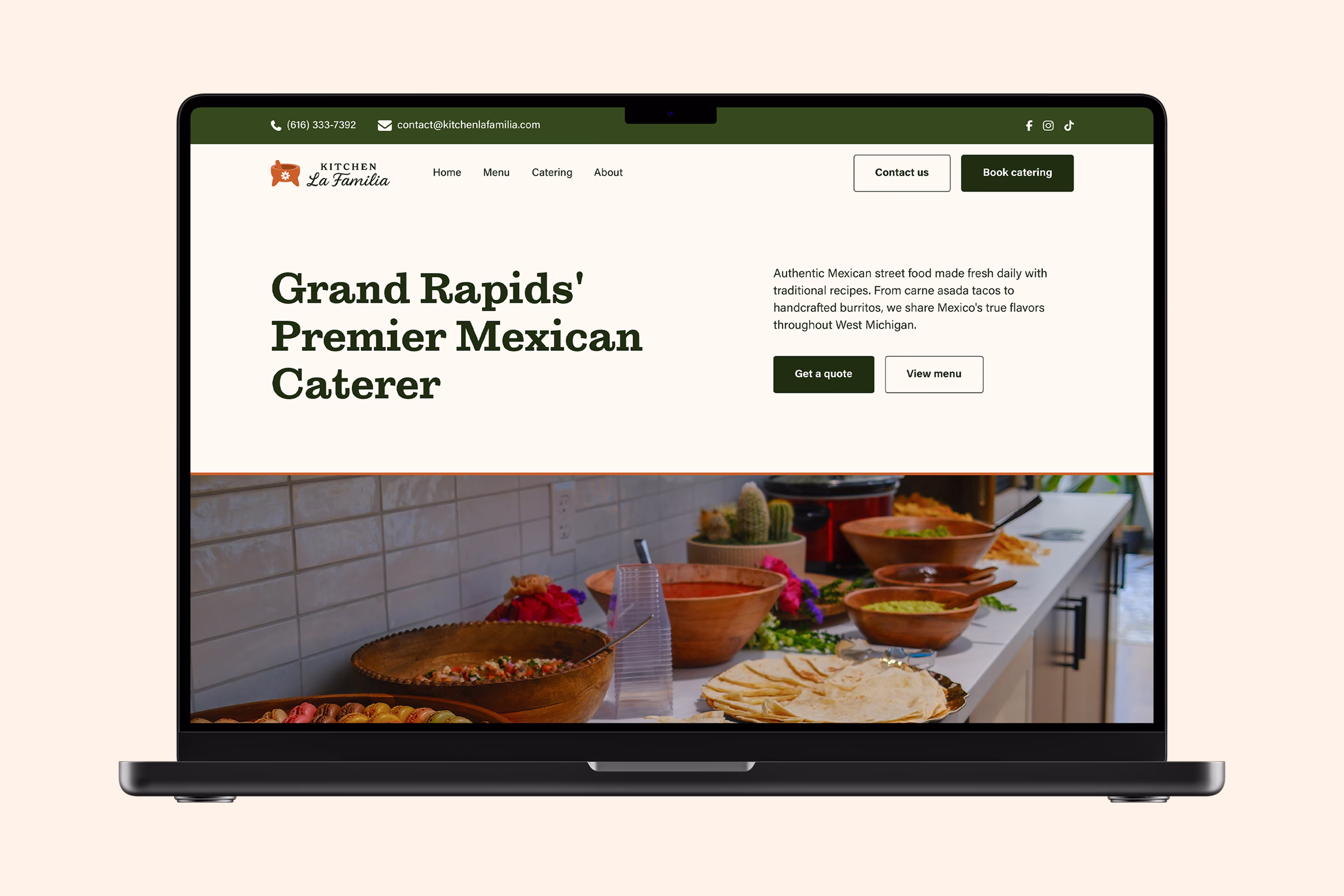 Hero section of Kitchen La Familia website